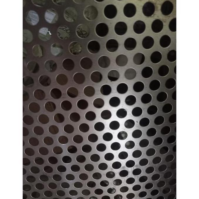 New- plat lubang besi tebal 0,8mm uk.100x50cm lubang 2mm,3mm,lubang 4mm,lubang 5mm,lubang 6mm,lubang