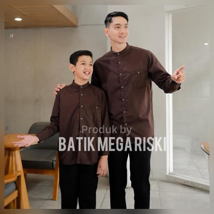 Baju Koko Couple Ayah Anak Warna Biru Denim Bahan Toyobo - Atasan Kemeja Koko Kasual