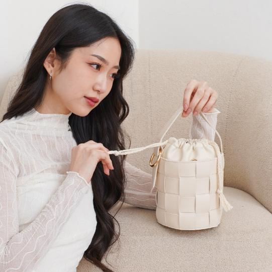 BEST DEALS VAAL BAG Tas Hand Bag Bucket Korea Wanita | Tas Selempang Sling Bag by TWENTY SIXTH OFFIC