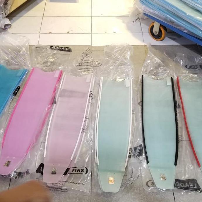 NEW Leaderfins Fiberglass