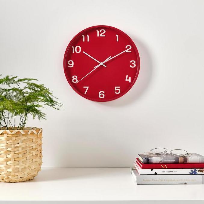 PLUTTIS Jam dinding ikea, voltase rendah/merah, 28 cm