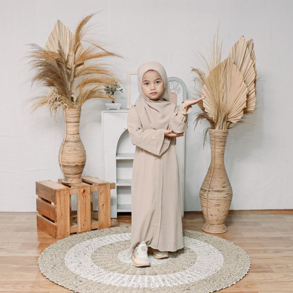 CUCI GUDANG LITTLEMALIKA X MAJIDAH ABAYA DUBAI ANAK FULL SIZE BAHAN CERUTY SET HIJAB DAN CADAR GAMIS