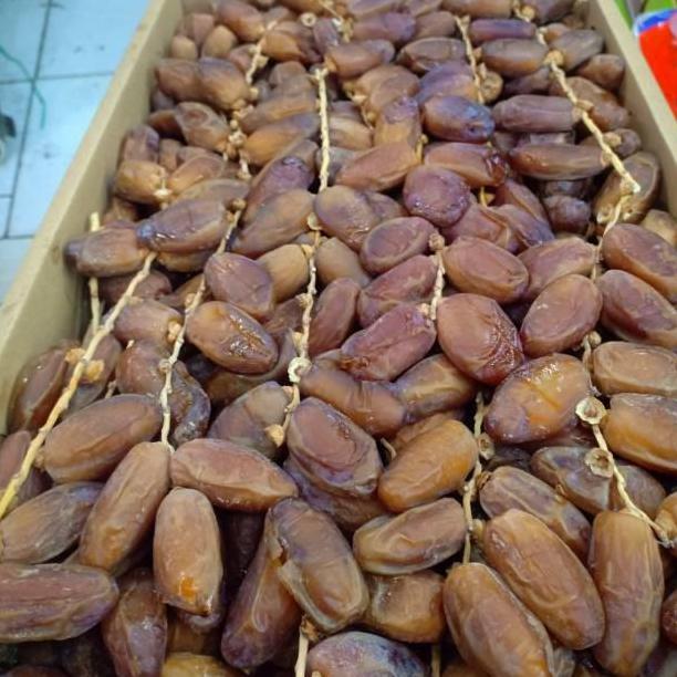 KURMA TANGKAI BARARI SELECK ALGERIAN DATES 1DUS ISI 5KG/KURMA TANGKAI