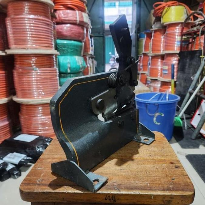 Gunting Plat Besi MULLER 3S/3R Alat Potong Plat Besi MULLER Gunting Plat Besi Kacip