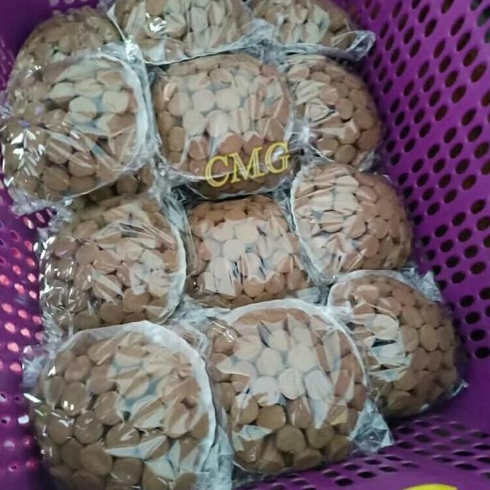 dupa kayu gaharu buaya super asli wangi kalimantan isi 50 biji