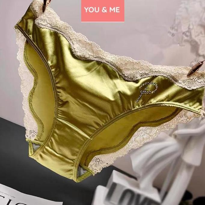 DE37 - Celana Dalam Wanita Dewasa CD Handmade Satin Renda Lembut