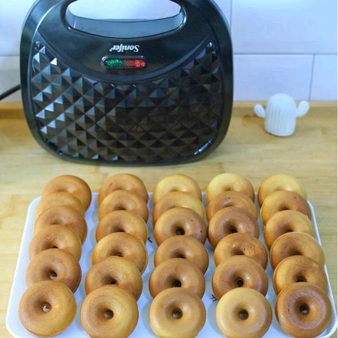 Donut Pancake Mini Maker / Cetakan Donat Mini / Pancake Donat HM