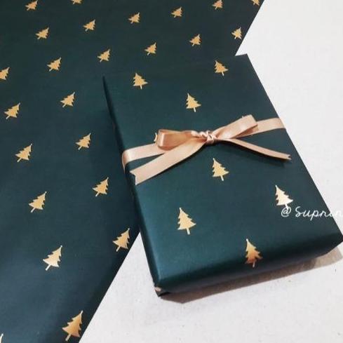 Premium Kertas Kado Foil POHON NATAL (5 Lembar) Terlaris