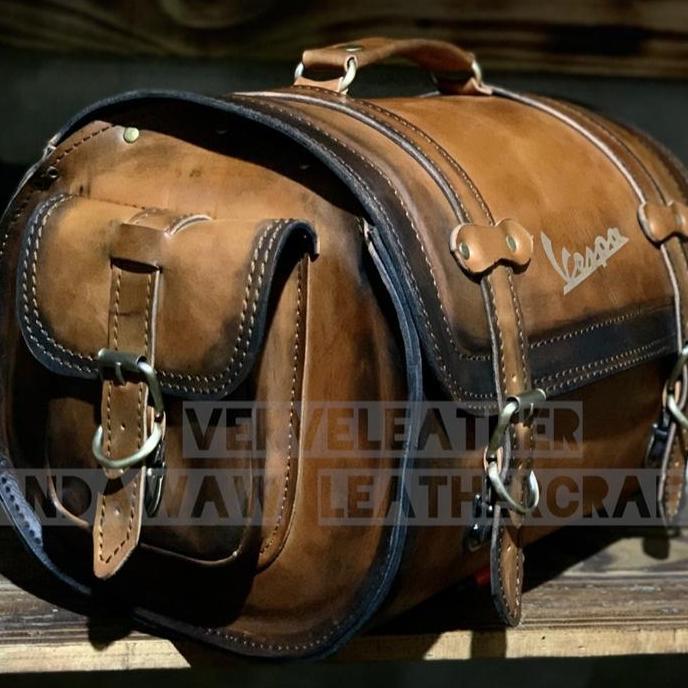 Top box vespa , tas kulit vespa , primavera , sprint , royal alloy