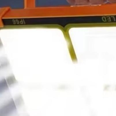 Lampu Solar Light Emergency Tenaga Surya Lampu Sorot Led Cahaya Super Terang Lampu Tenaga Surya Bisa