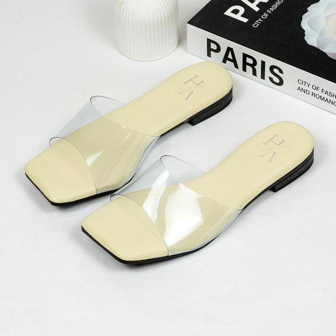 DV384 - Vespera - Olivia Sandal Wanita Teplek Transfaran Mika dengan Desain Transparan dan Nyaman un