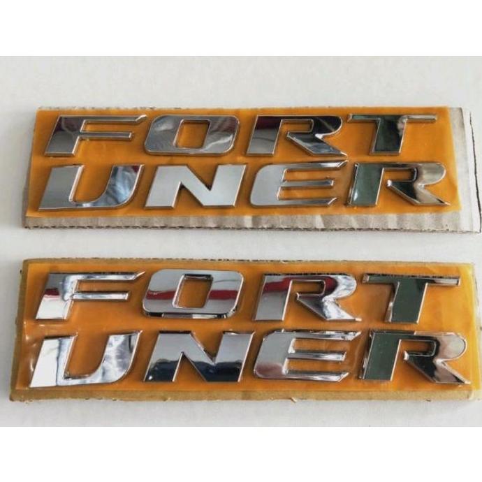 Emblem Huruf Kap Mesin Depan Mobil Toyota Fortuner Engine Hood Logo