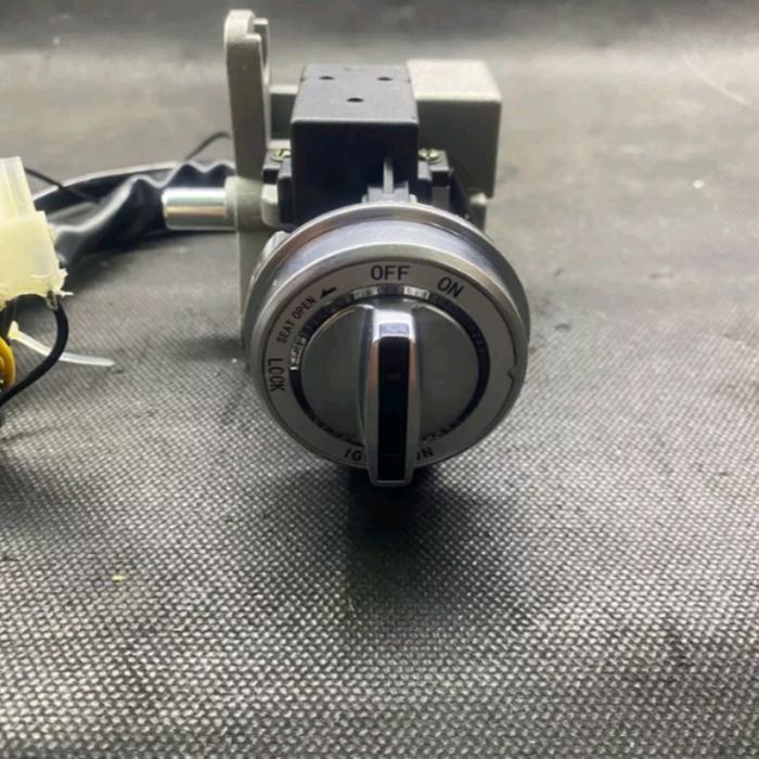 Kunci Kontak Smart Key/Keyless Jupiter Z New,Mio M3,Soul Gt,Xeon,Xeon Gt Original Dan Terpercaya