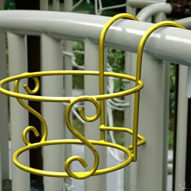 Grdx- Pot Bunga Besi / Rak Pot Bunga Gantung Pagar Balkon S /Rak Gantungan Besi Pot Pagar/Standing P