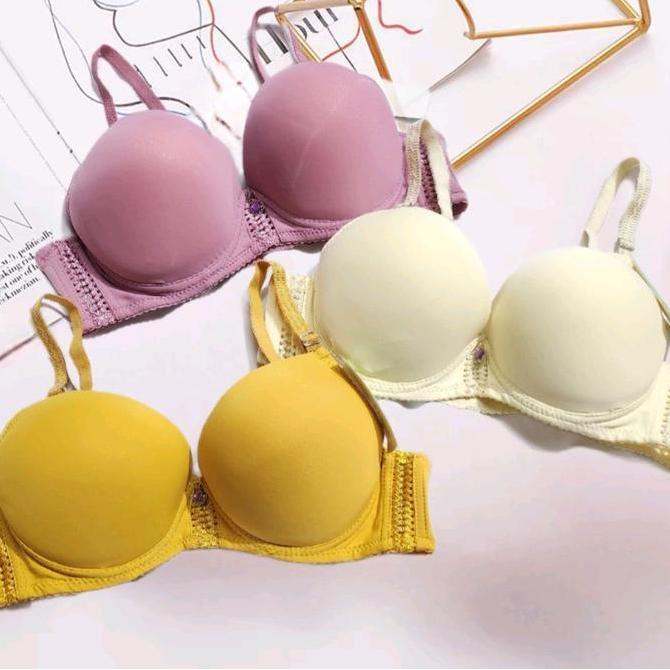 Bra Kawat Polos Busa -+4Cm Tebal Cup  C /Cup Besar Kait 3 Bra Push Up/Khusus Pd Besar  Bh 1516