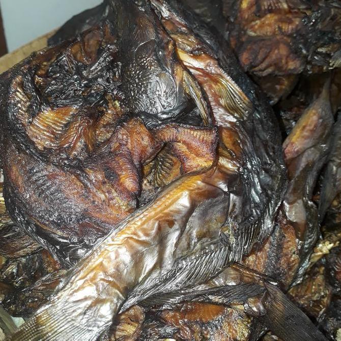 Lazatos- Ikan Sale Asap / Ikan Lele Asap Kering Khas Medan 500 Gram