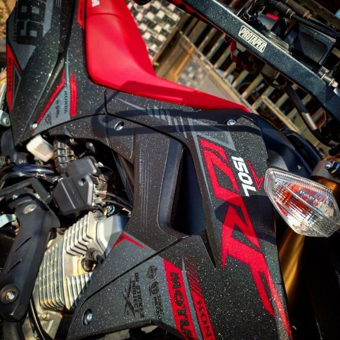 (Bisa Cod) Decal Stiker Crf 150L Gliter Keren Bahan (Doff Glitter) Madinah Decals Original Dan Terpe