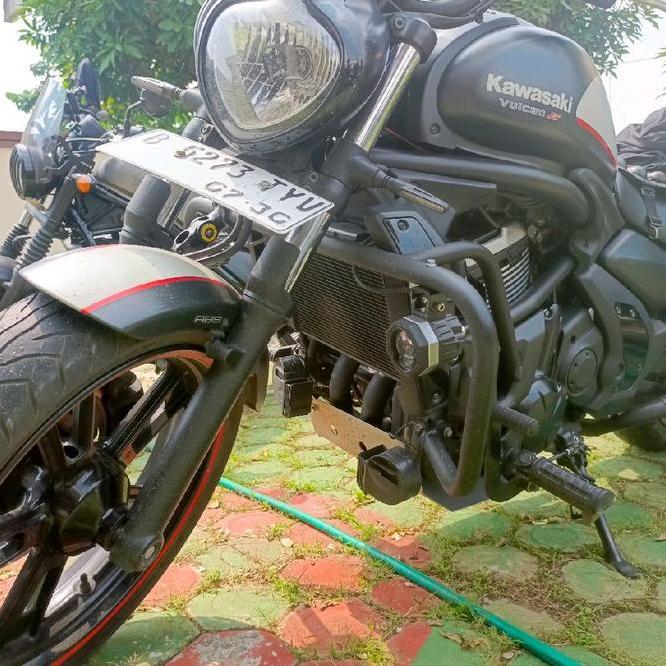 Kawasaki Vulcan 650 Engine Guard Vulcan 650 Crasbar