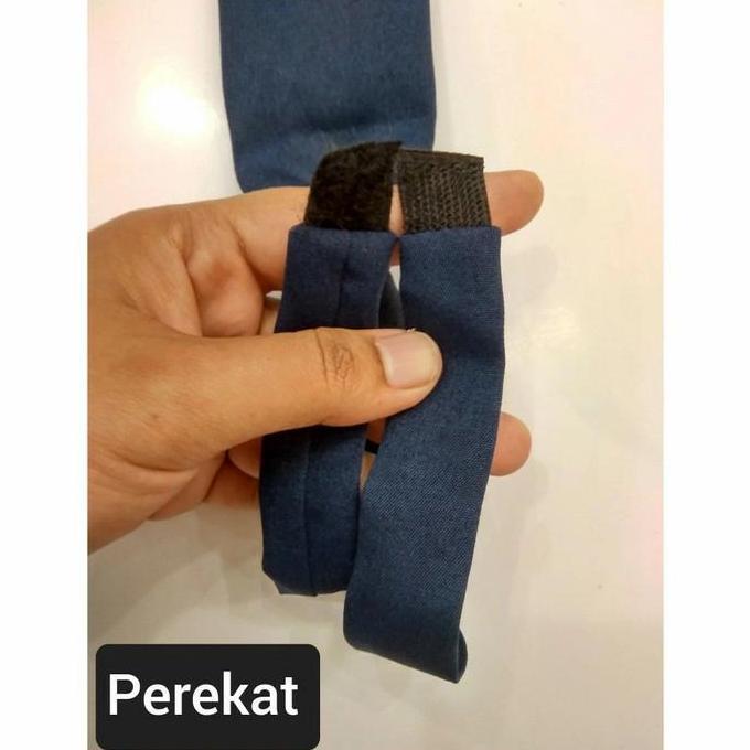 Dasi SMP Panjang Model Perekat