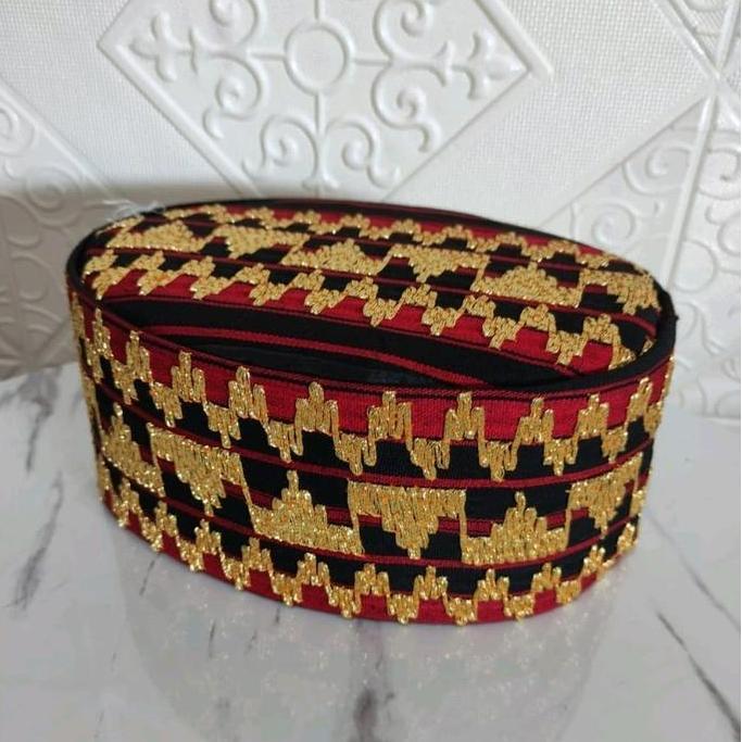 peci kopiah songkok topi tapis Lampung tenun asli adat tradisional mewah