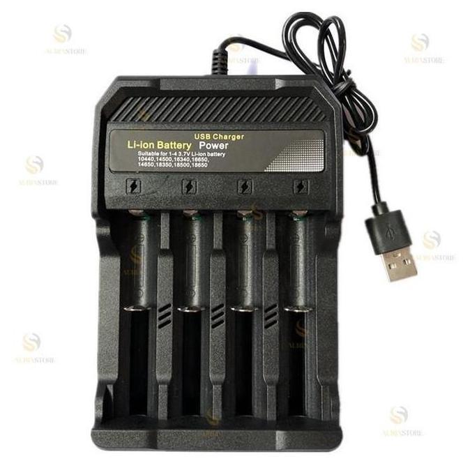 DI21 - Charger Baterai Universal 4 Slot USB. Smart charging dengan fitur Auto Cut-Off. Aman untuk ba