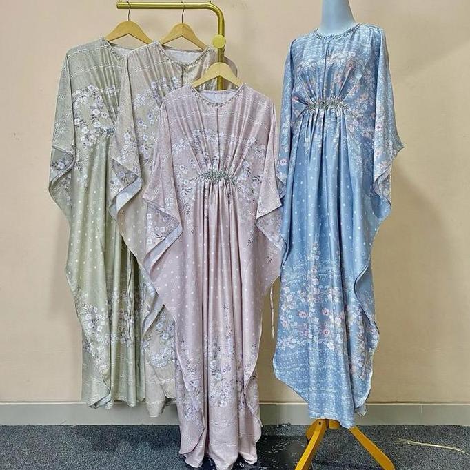 LIFESTYLE Allaya Kaftan Silk Motif (Gamis Lebaran Mutiara Busana Muslim Wanita) Batwing Cantik Dress