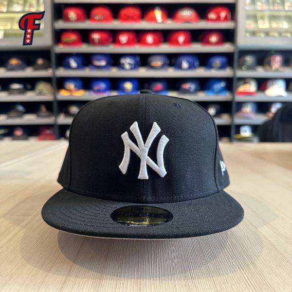 Topi New Era MLB New York NY Yankees Black Whire 59FIFTY Baseball Fitted Hat Original