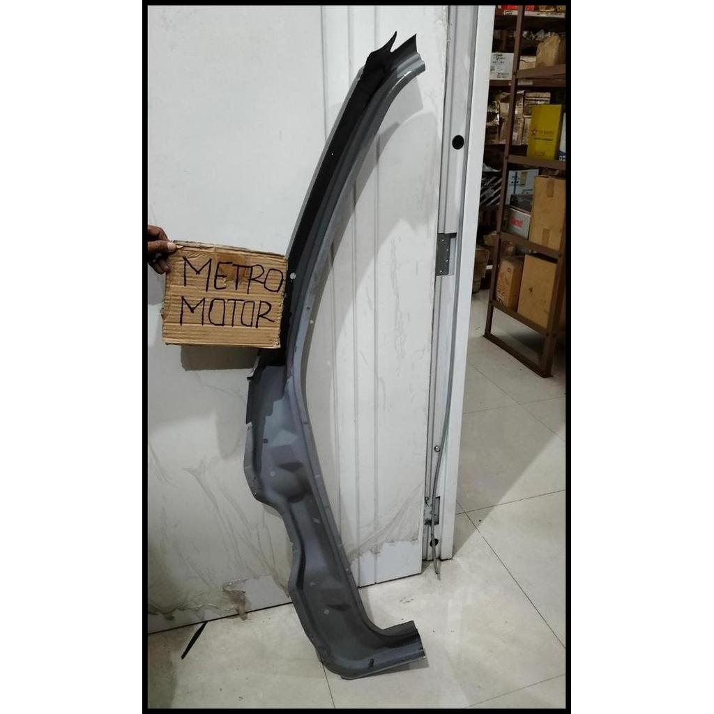 TERBARU ORIGINAL PILAR DEPAN KANAN MITSUBISHI COLT T120SS FUTURA PLAT PANEL 