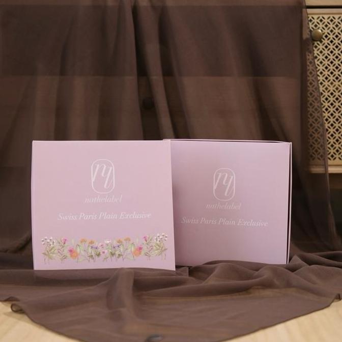 Nathelabel - Swiss Paris Plain Exclusive (Paris Swiss Segiempat)