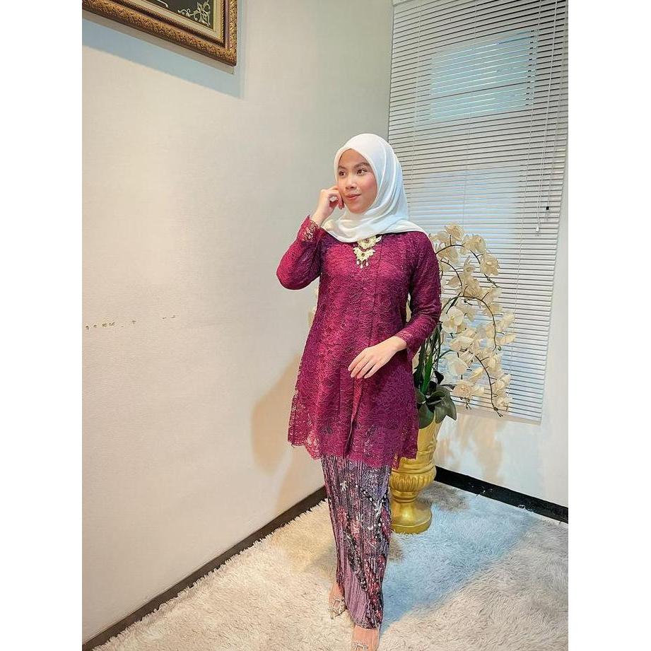 setelan dan atasan kebaya Kartini  bahan burkat moderen kebaya jumbo lamaran wisuda  Wanita Baju Pes