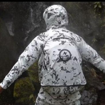 JAS HUJAN RAINCOAT SENTANI WILDSHELL ORIGINAL