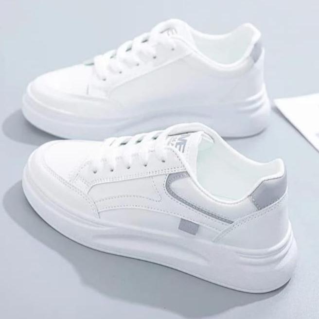 BELI RS_SEPATU WANITA TRENDY Sneaker inpor  Olahraga,look Koreaan stayle kasual Sport Shoes kekinian