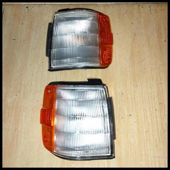 TERBARU LAMPU SEIN MAZDA 323 1986 - 1987 