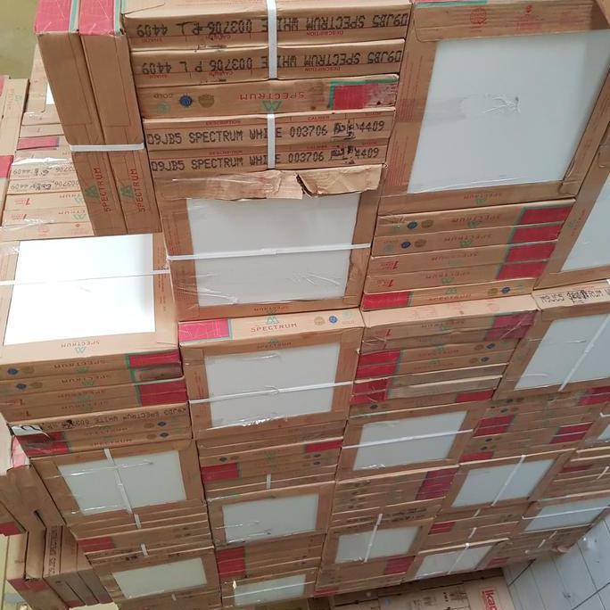 KERAMIK 40X40 MULIA KW 1