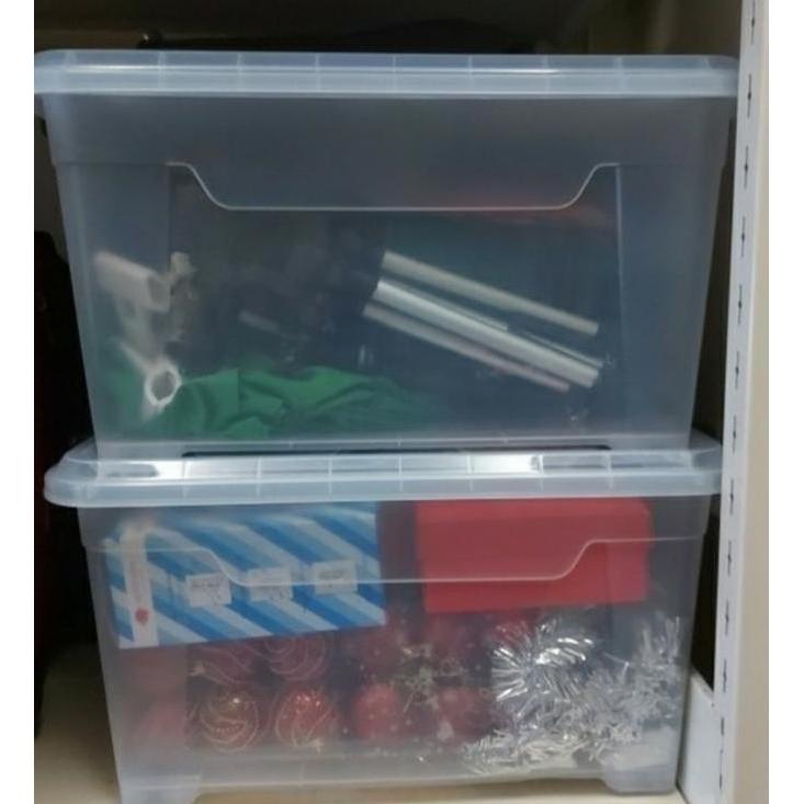 Kontainer Container Box EZY / Box Penyimpanan Transparan Bening