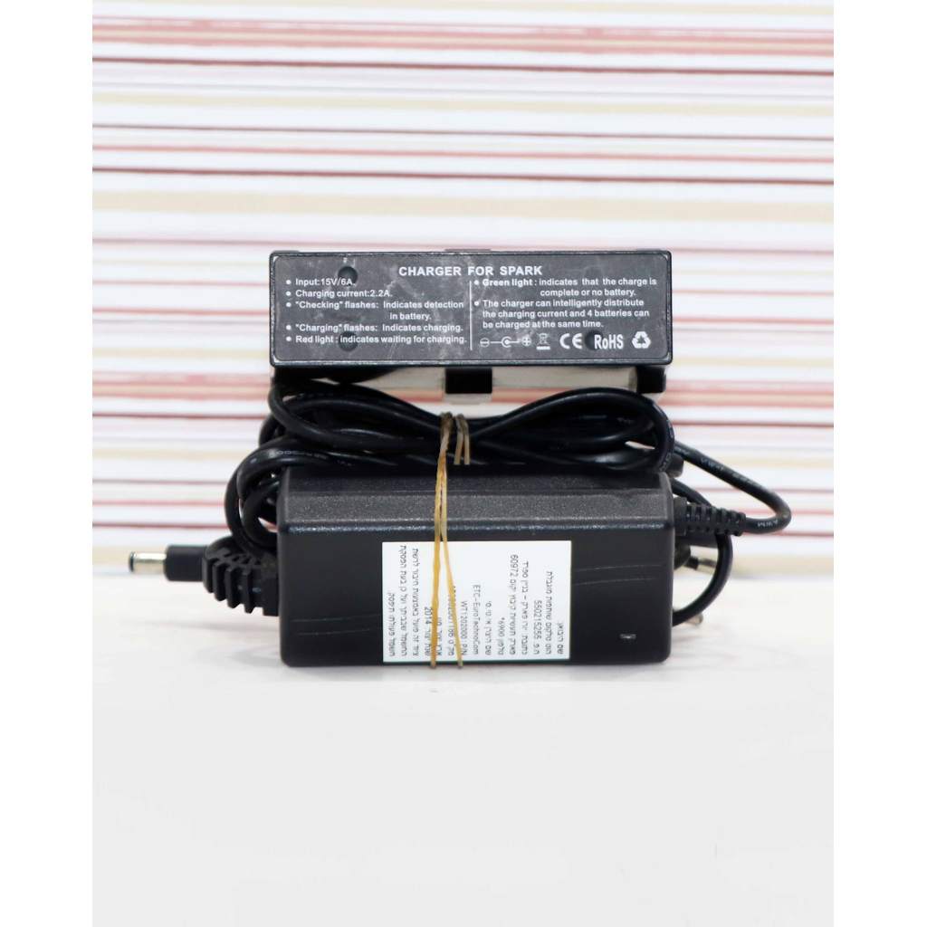 CHARGER HUB DJI SPARK + ADAPTER  KONDISI BEKAS - NORMAL - SIAP PAKAI