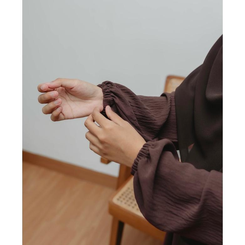 SALE BULAN INI Hanida - Hafsa Tunic | Tunik Flowy Kerut Belahan