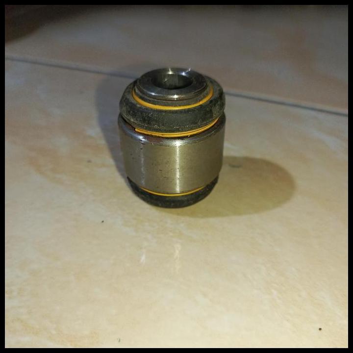 HOT DEAL BUSHING NAP RODA W124 W202 W210 W203 