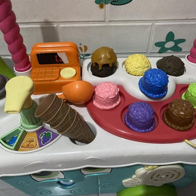 Mainan ice cream leapfrog