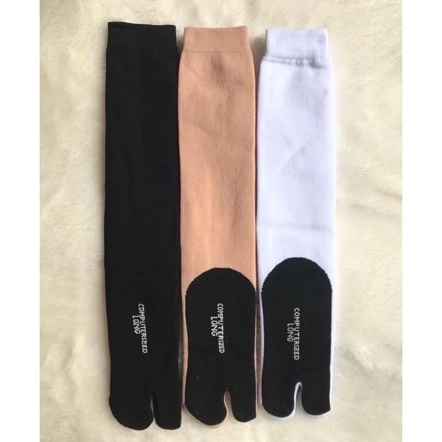 DB27>> Kaos Kaki Jempol Muslimah Long Panjang Sekitar Lutut