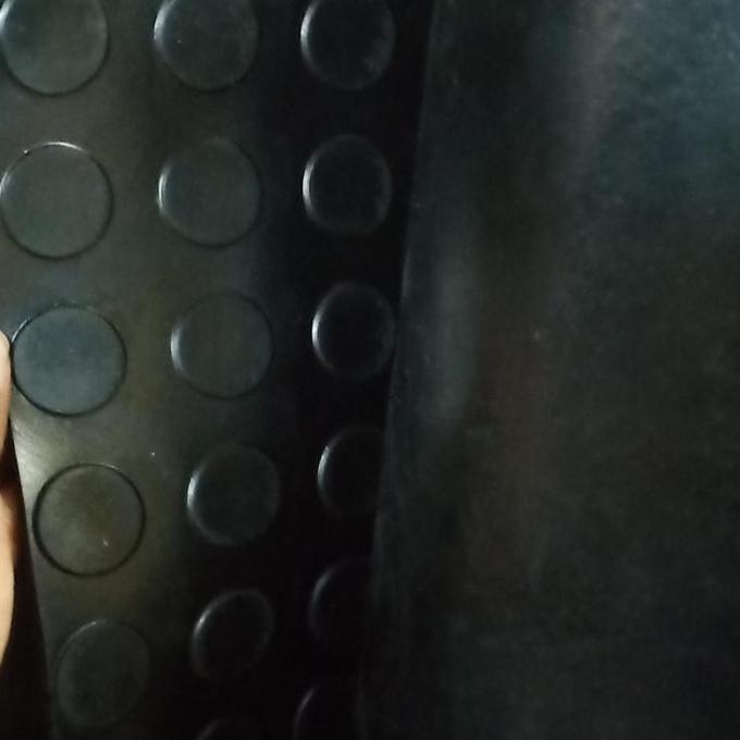 Karpet Koin Hitam 4Mm 1,2M X 4M