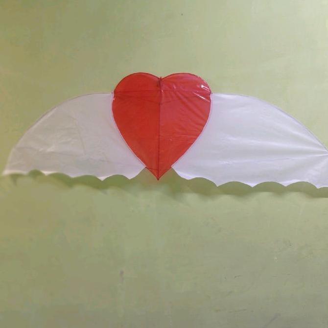 Layangan love love 1 meter