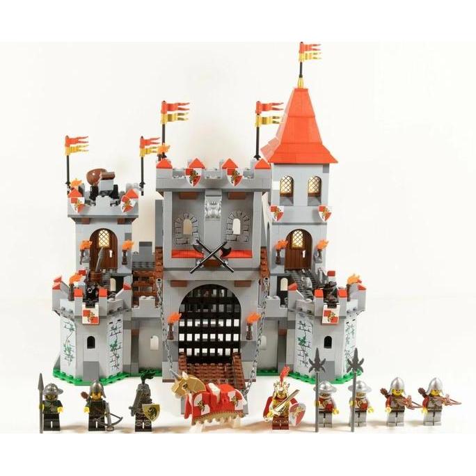 Lego Castle Original 7946 01 King's Castle (Second)