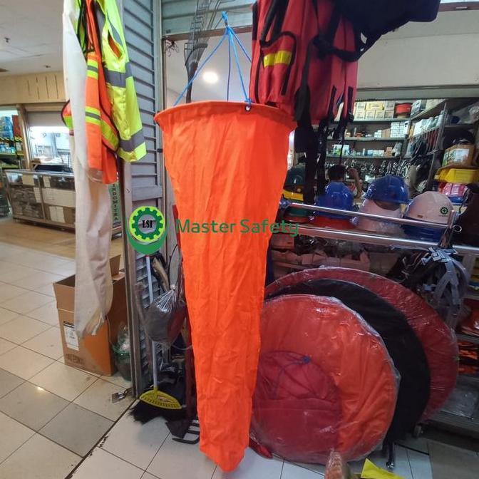 WINDSOCK/PETUNJUK ARAH MATA ANGIN