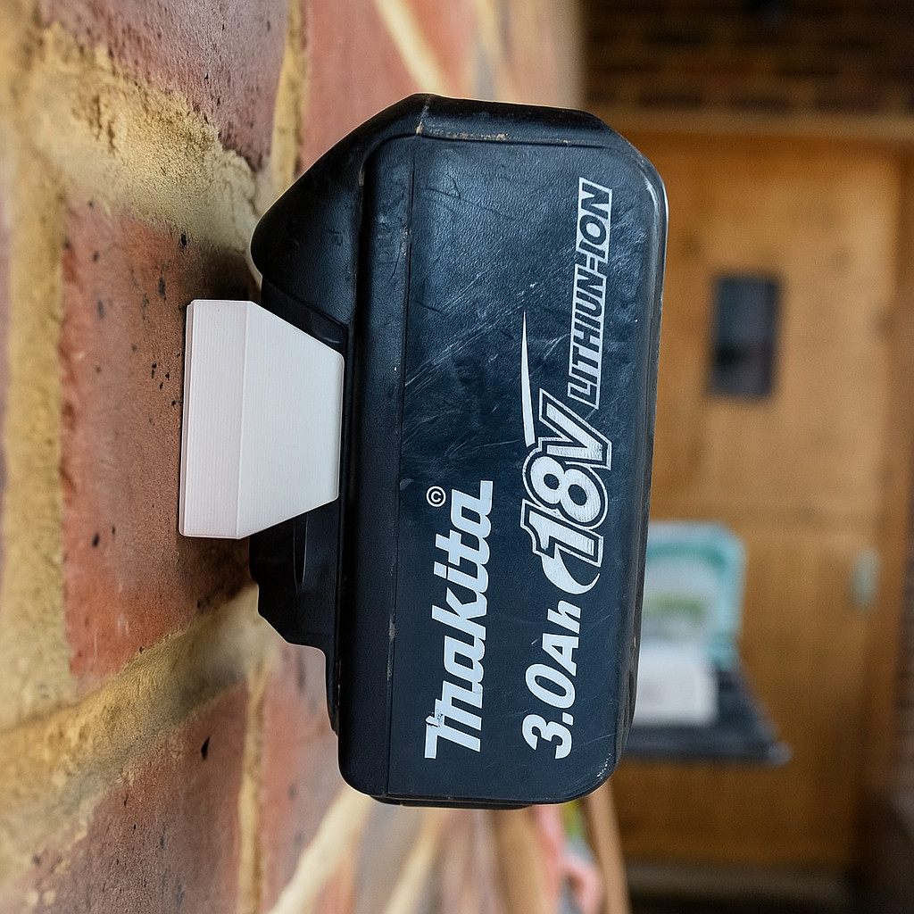 Mount Holder Makita LXT