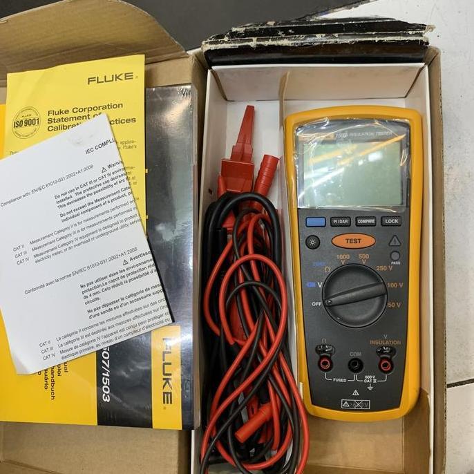 FLUKE 1507 insulation resistance tester
