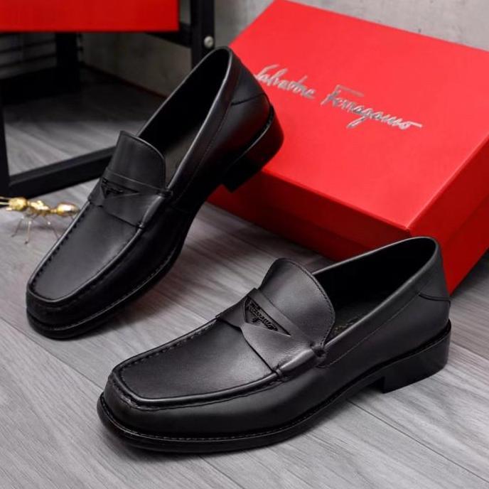 New  sepatu formal cowok pantofel slip on pria luxury men shoes oxford new