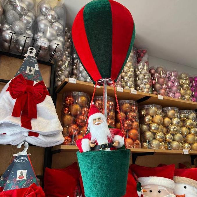 Boneka Santa Naik Balon Udara Lucu Hiasan Natal / Hanging Air Ballon Ornaments 5251 WAR