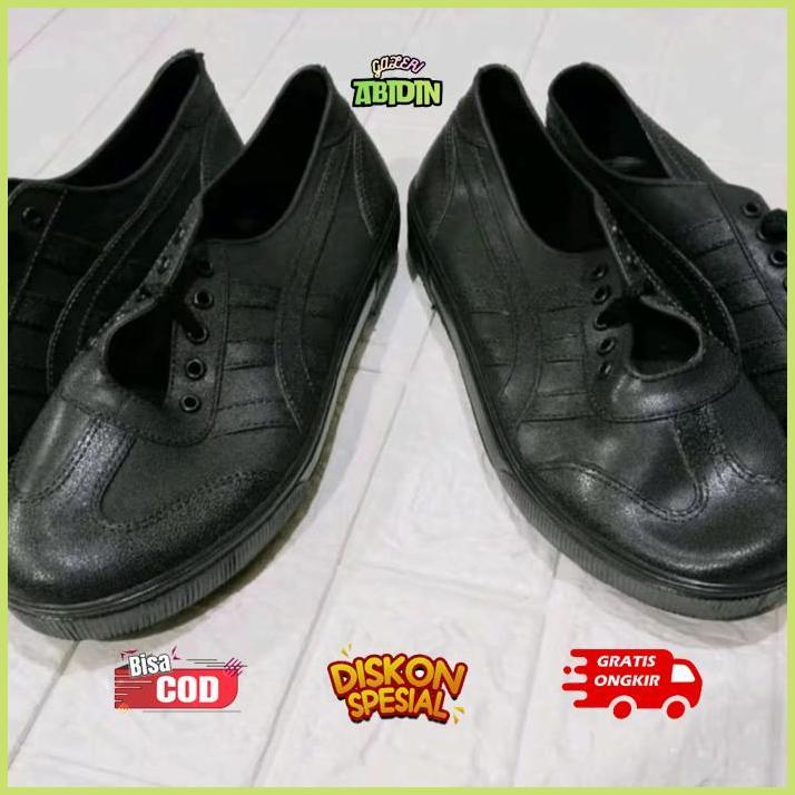 vf-52 Sepatu bola karet, sepatu futsal, sepatu kebun, Sawah atau Sepatu Pul Karet Unisex Nikko 8008 