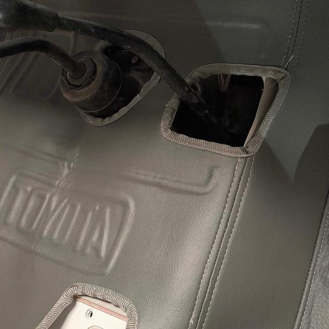 N Karpet Lantai Hardtop Fj Bj 40 Thn Muda